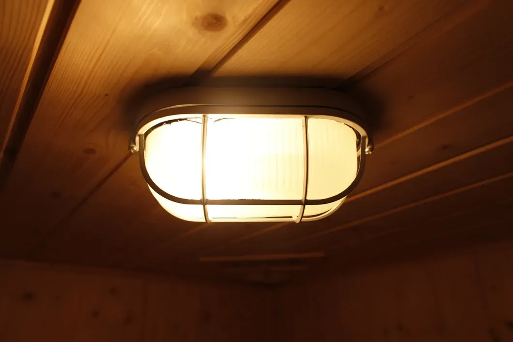 2 Seomra Sabhna Adhmaid le haghaidh Sabhna Infridhearg